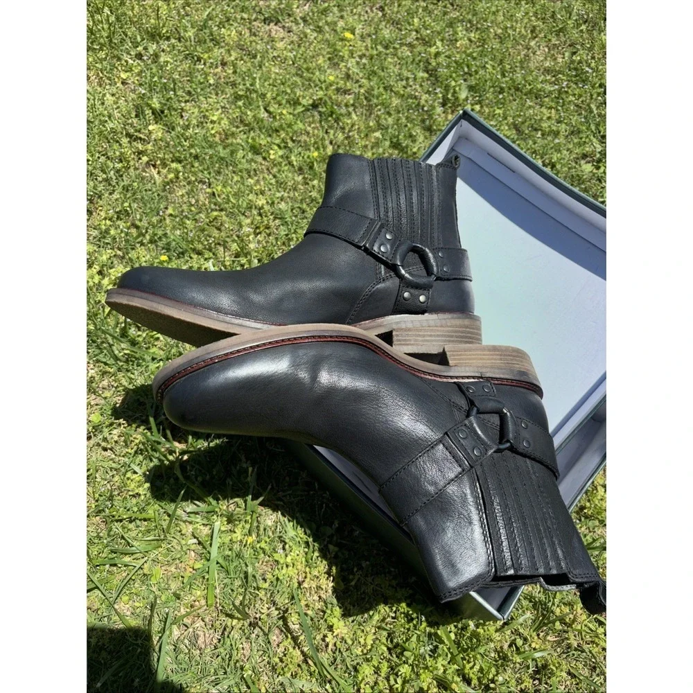 NIB Steve Madden Men's 12 Wayne Harness Chelsea Boots Black Leather Western